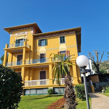Villa Jure - Apartment Vlasta ロヴラン エクステリア 写真
